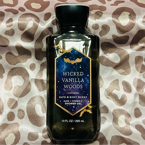 Bath & Body Works Shower Gel Wicked Vanilla Woods - Picture 1 of 2